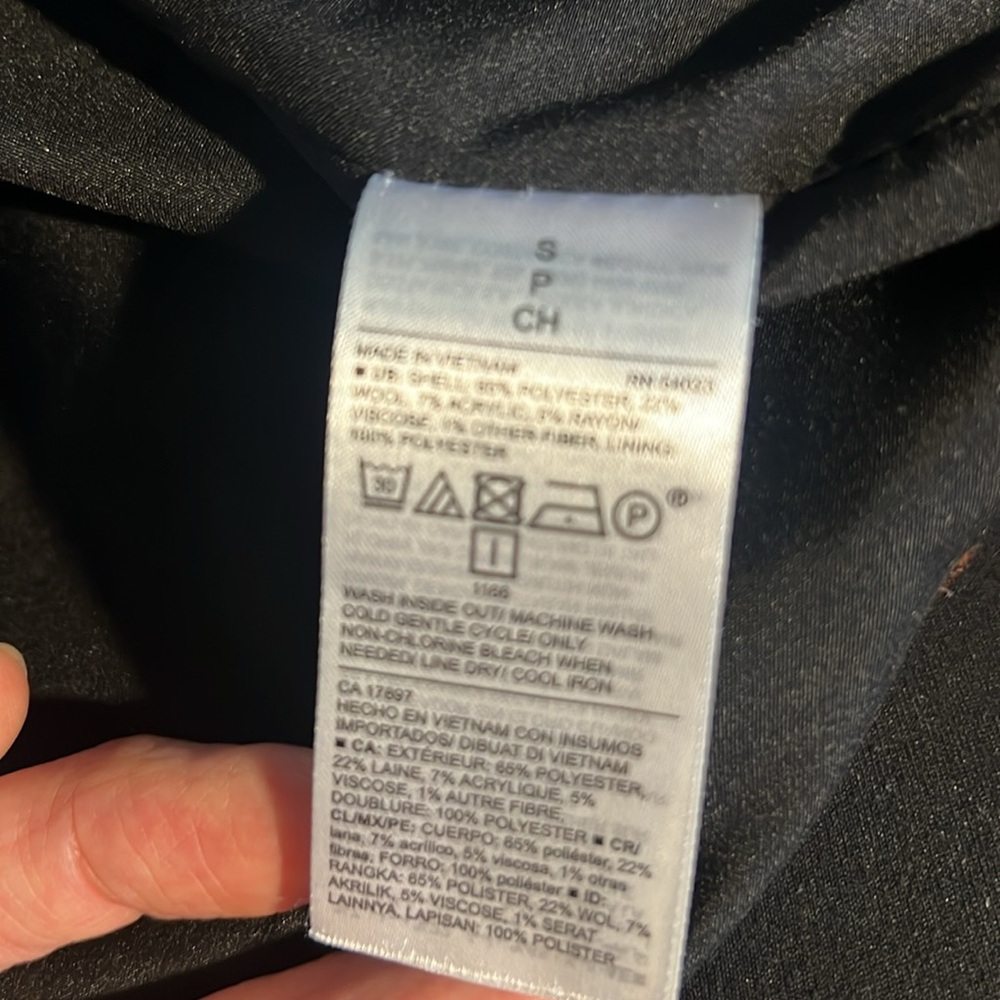 Women’s Old Navy shirt jacket. Size small. - Picture 6 of 6